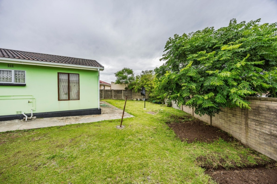 3 Bedroom Property for Sale in Sunnyridge Eastern Cape